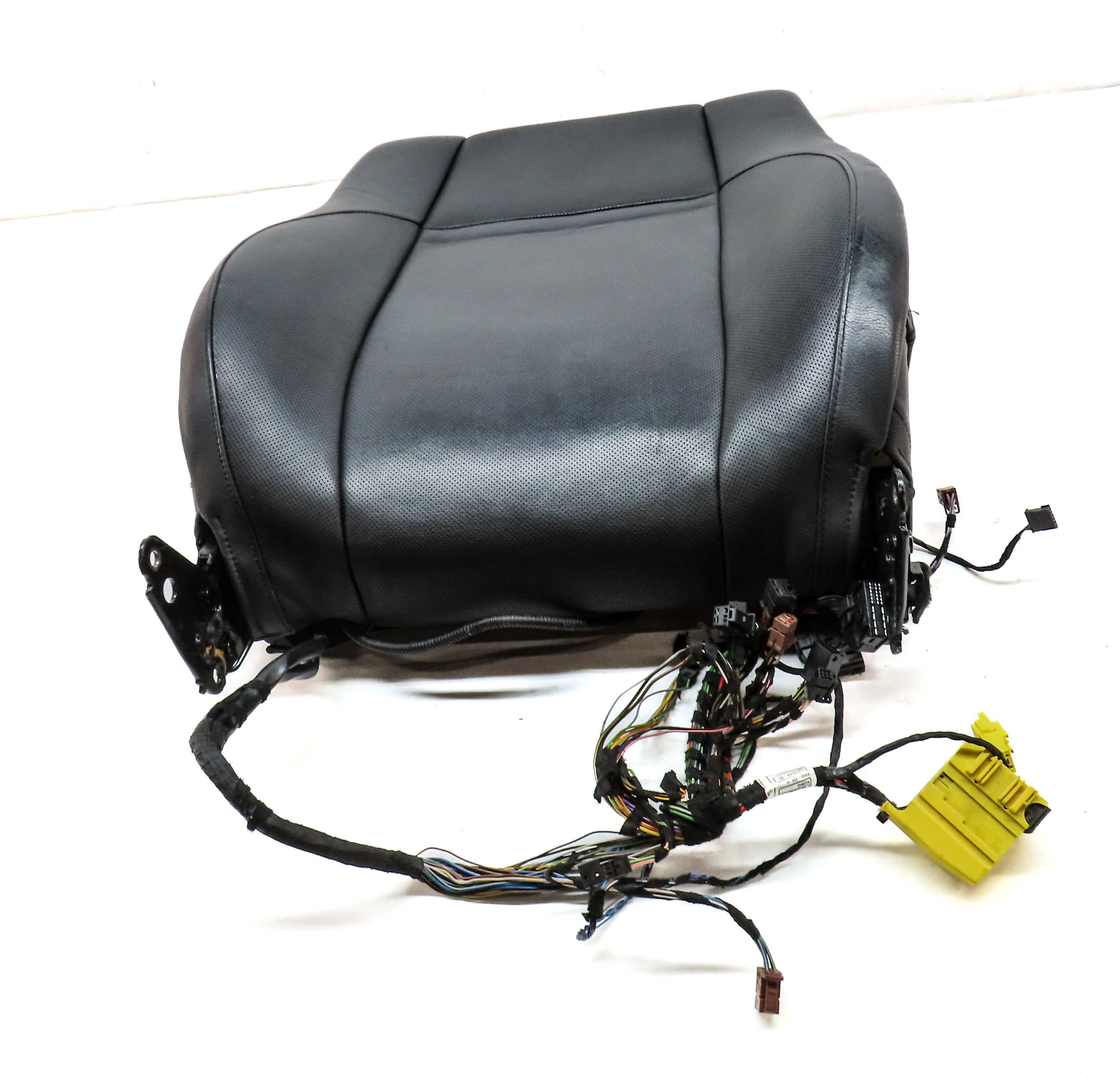 12 BMW X6 M X6M ///M E71 LEFT DRIVER UPPER ACTIVE SPORT SEAT BACK CUSHION(BLACK) — exact item pictured